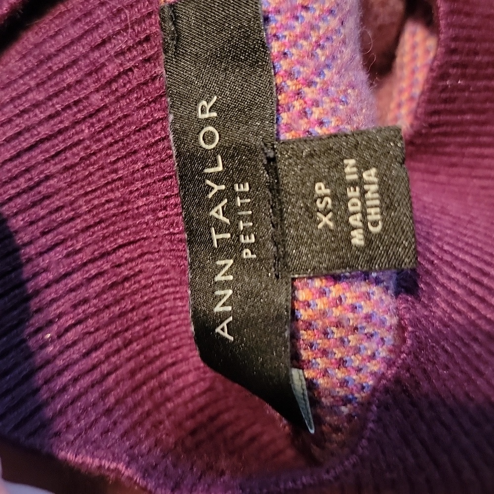 Ann Taylor petite sweater vest - Picture 7 of 7